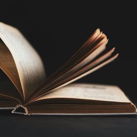 Könyv szkennelés A4 -A3 méret között